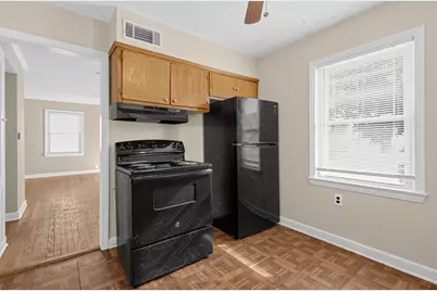 4913 N 74th St, Milwaukee, WI 53218 - Photo 10