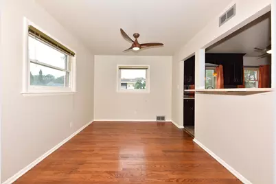 8935 N Navajo Rd, Bayside, WI 53217 - Photo 8