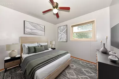8935 N Navajo Rd, Bayside, WI 53217 - Photo 18