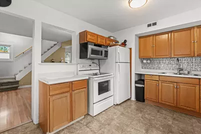 1405  17th Ave, South Milwaukee, WI 53172 - Photo 4