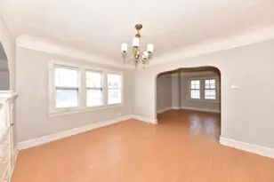 2702 N 49th St, Milwaukee, WI 53210 - Photo 6