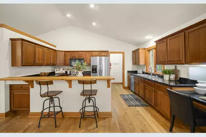 7855  Indian Lore Rd #20, Farmington, WI 53090 - Photo 6