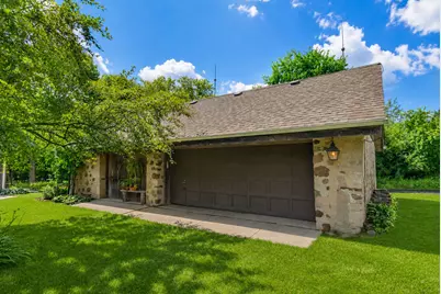 8612  Western Ave, Cedarburg, WI 53012 - Photo 12