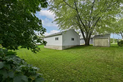 6901  Middle Rd, Racine, WI 53402 - Photo 28