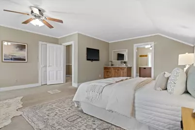 2237  Washington Ave, Cedarburg, WI 53012 - Photo 26