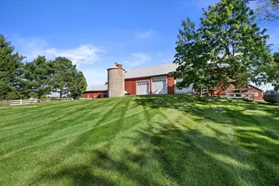 2237  Washington Ave, Cedarburg, WI 53012 - Photo 92