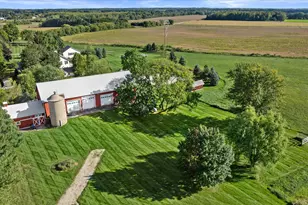 2237 Washington Ave, Cedarburg, WI 53012 - Photo 100