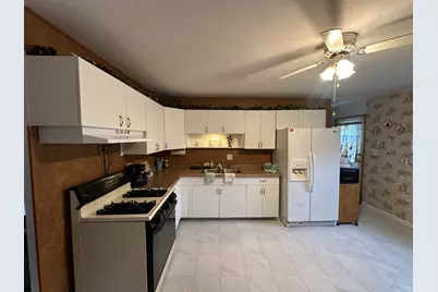 3021  29th Ct, La Crosse, WI 54601 - Photo 8