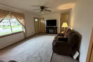 3021 29th Ct, La Crosse, WI 54601 - Photo 6