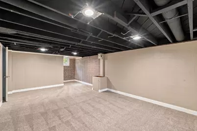 7438 N Seneca Rd, Fox Point, WI 53217 - Photo 34