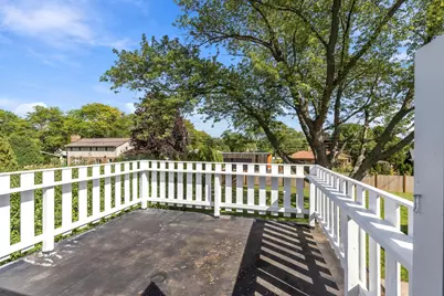 7438 N Seneca Rd, Fox Point, WI 53217 - Photo 6