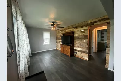 340  Maple Ave, Juneau, WI 53039 - Photo 10
