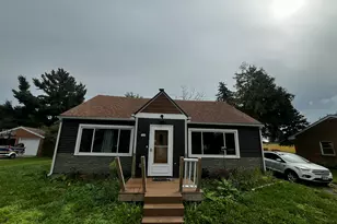 340 Maple Ave, Juneau, WI 53039 - Photo 30