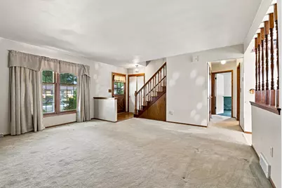 928 S 111th Pl, West Allis, WI 53214 - Photo 10