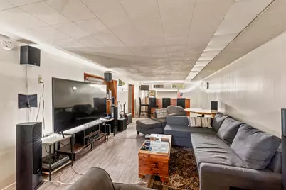 5400 W Ohio Ave, Milwaukee, WI 53219 - Photo 16