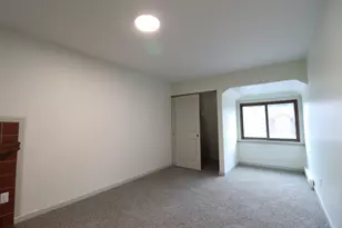 8693 N 73rd St, Milwaukee, WI 53223 - Photo 10
