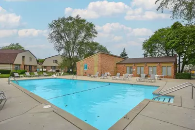 8693 N 73rd St, Milwaukee, WI 53223 - Photo 20