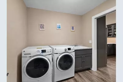 4035  Spring Ct #1, Sheboygan, WI 53083 - Photo 30