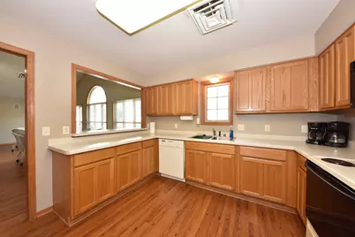 2074  Pine Ridge Ct #G, Grafton, WI 53024 - Photo 38