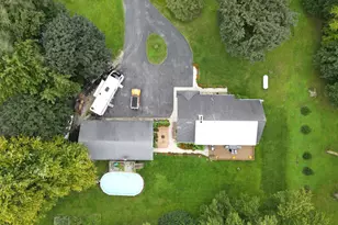 17211 Winfield Rd, Bristol, WI 53104 - Photo 6