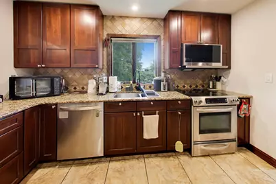 17211  Winfield Rd, Bristol, WI 53104 - Photo 16