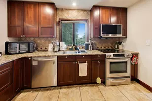 17211 Winfield Rd, Bristol, WI 53104 - Photo 16