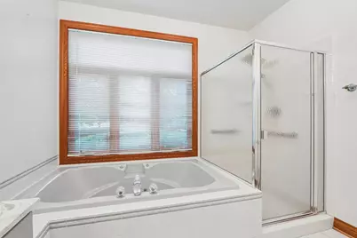 3590  Nassau Dr, Brookfield, WI 53045 - Photo 32