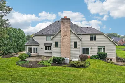 3590  Nassau Dr, Brookfield, WI 53045 - Photo 4