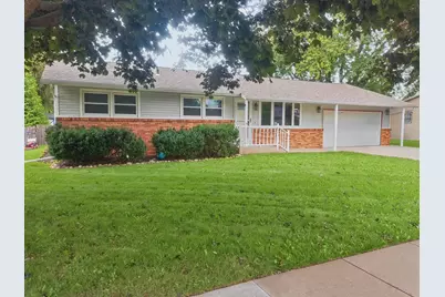 504  Westview Ave, Clinton, WI 53525 - Photo 1