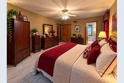 W196S8450  Plum Creek Blvd, Muskego, WI 53150 - Photo 18