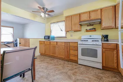 4604  50th St, Kenosha, WI 53144 - Photo 8