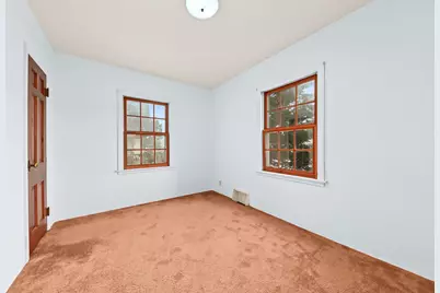 N85W16159  Appleton Ave, Menomonee Falls, WI 53051 - Photo 16