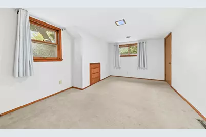 N85W16159  Appleton Ave, Menomonee Falls, WI 53051 - Photo 20