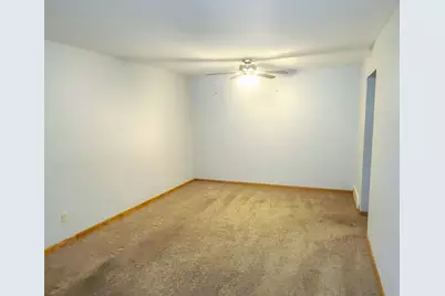 1231  School Dr, Waukesha, WI 53189 - Photo 8