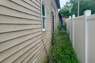 227 N Harmon St, Waldo, WI 53093 - Photo 6
