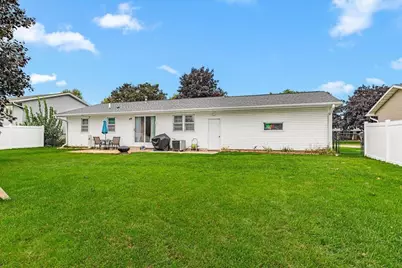 465  Neevel Ave, Waupun, WI 53963 - Photo 30