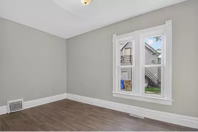 5711  18th Ave, Kenosha, WI 53140 - Photo 10
