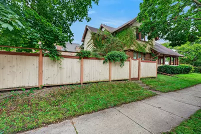1202 S Layton Blvd, Milwaukee, WI 53215 - Photo 54