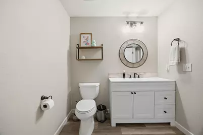 S84W33185  Brown Bear Ln, Mukwonago, WI 53149 - Photo 54