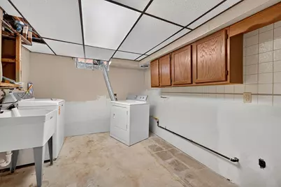 3618 N 94th St, Milwaukee, WI 53222 - Photo 26
