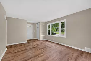 3618 N 94th St, Milwaukee, WI 53222 - Photo 4