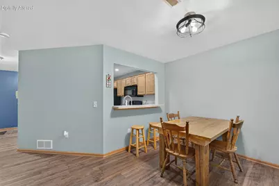 850  Evergreen Dr #3, Hartford, WI 53027 - Photo 18