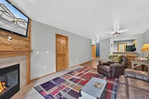 850 Evergreen Dr, Hartford, WI 53027 - Photo 16