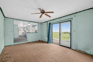5320 S Tuckaway Dr, Greenfield, WI 53221 - Photo 12