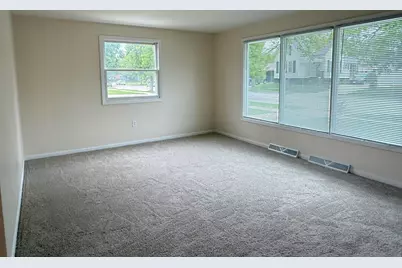 1714 N 26th St, Sheboygan, WI 53081 - Photo 2