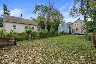 1220 S 25th St, Milwaukee, WI 53204 - Photo 20