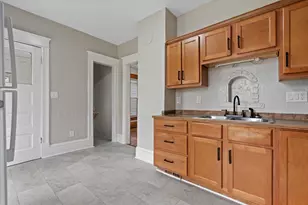 1220 S 25th St, Milwaukee, WI 53204 - Photo 8