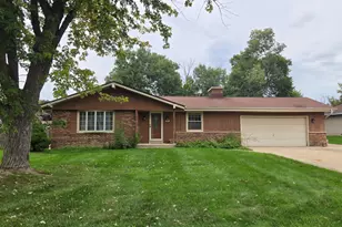 14800 W Fenway Dr, New Berlin, WI 53151 - Photo 1