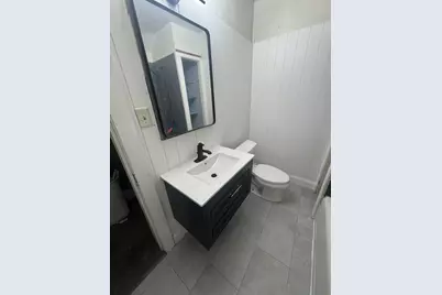 4466 N 25th St, Milwaukee, WI 53209 - Photo 8