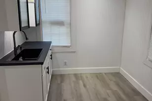4466 N 25th St, Milwaukee, WI 53209 - Photo 6